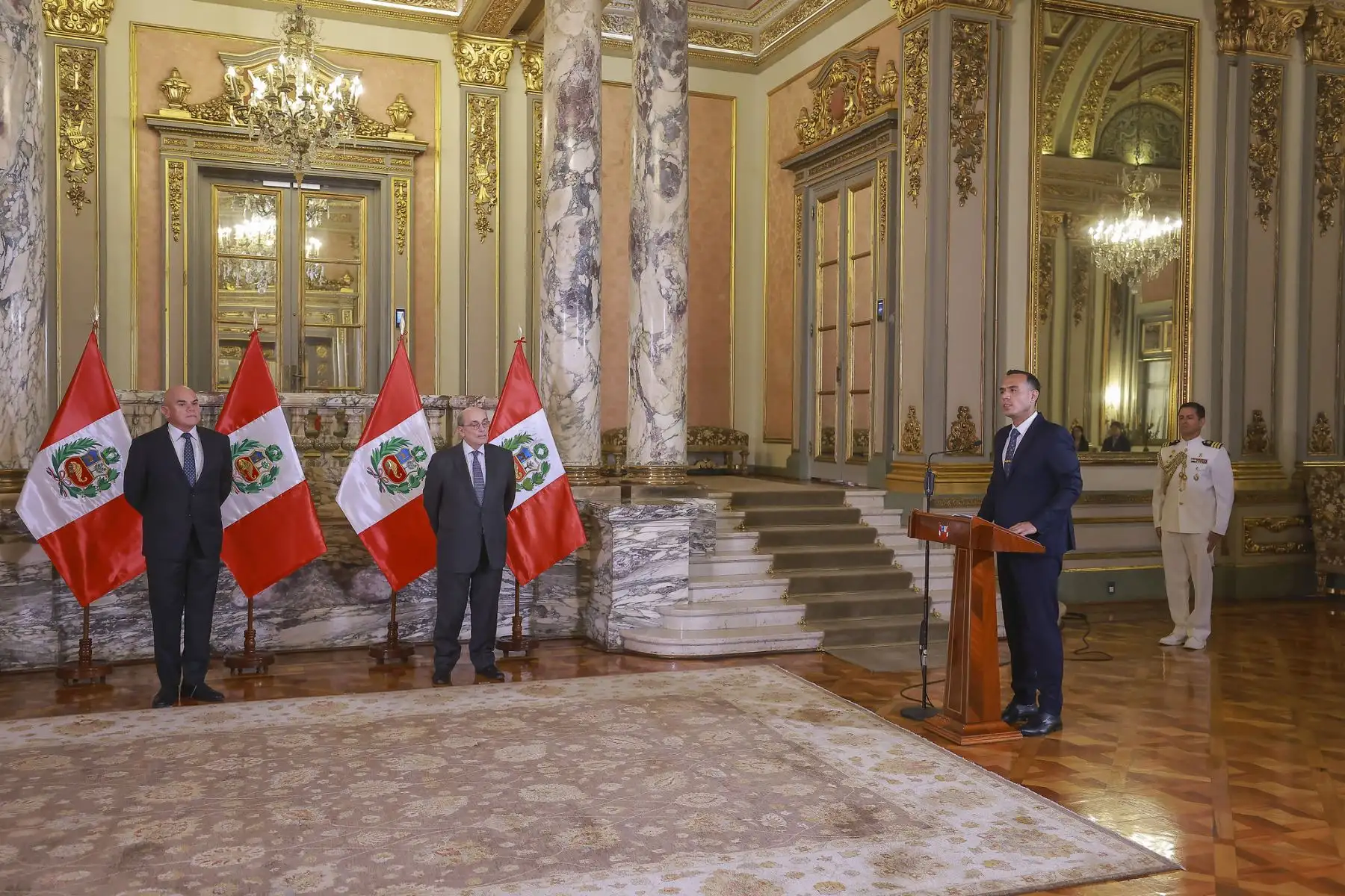 En Palacio de Gobierno, el presidente de la república, José Jerí, recibió el saludo del Cuerpo Diplomático acreditado en el Perú, integrado por embajadores, encargados de negocios y representantes de organismos internacionales . Foto: ANDINA/Prensa Presidencia
