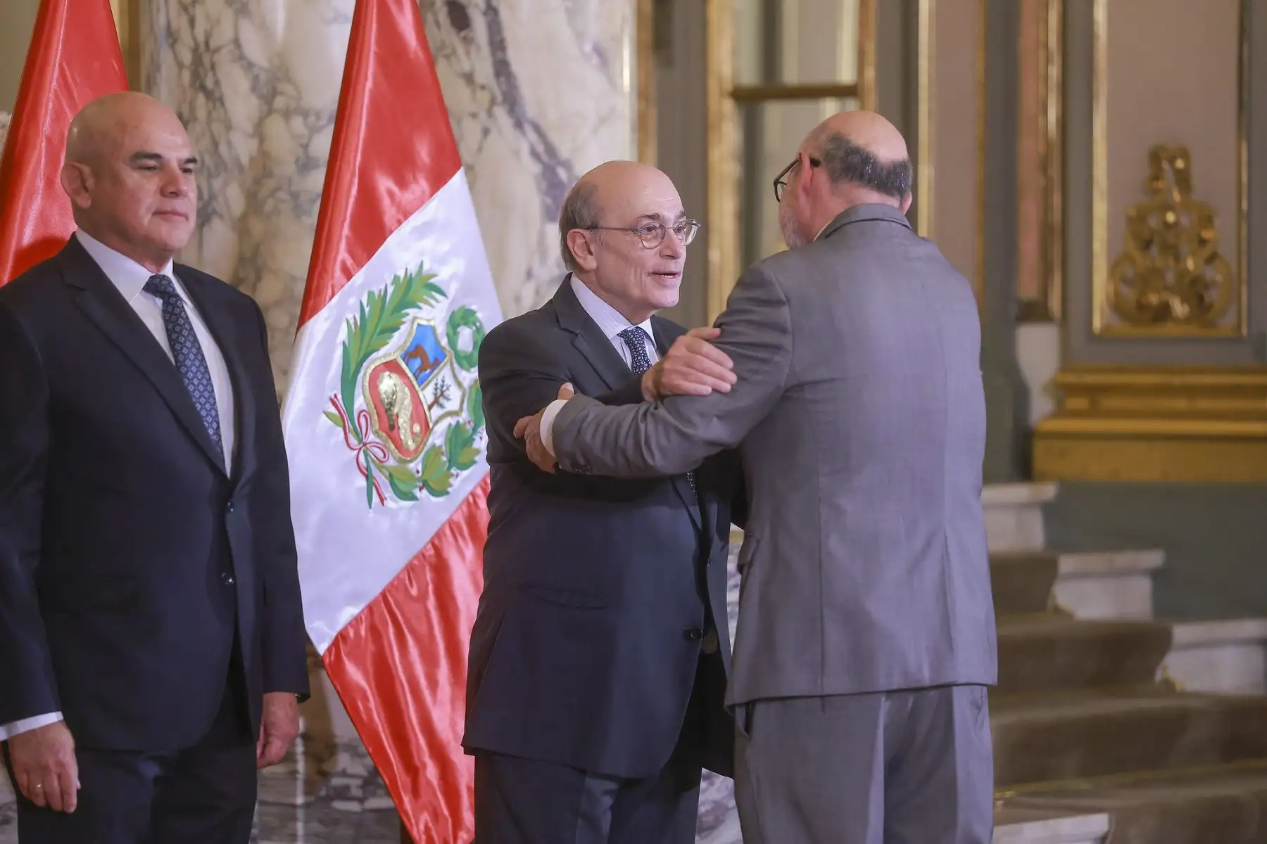 En Palacio de Gobierno, el presidente de la república, José Jerí, recibió el saludo del Cuerpo Diplomático acreditado en el Perú, integrado por embajadores, encargados de negocios y representantes de organismos internacionales . Foto: ANDINA/Prensa Presidencia