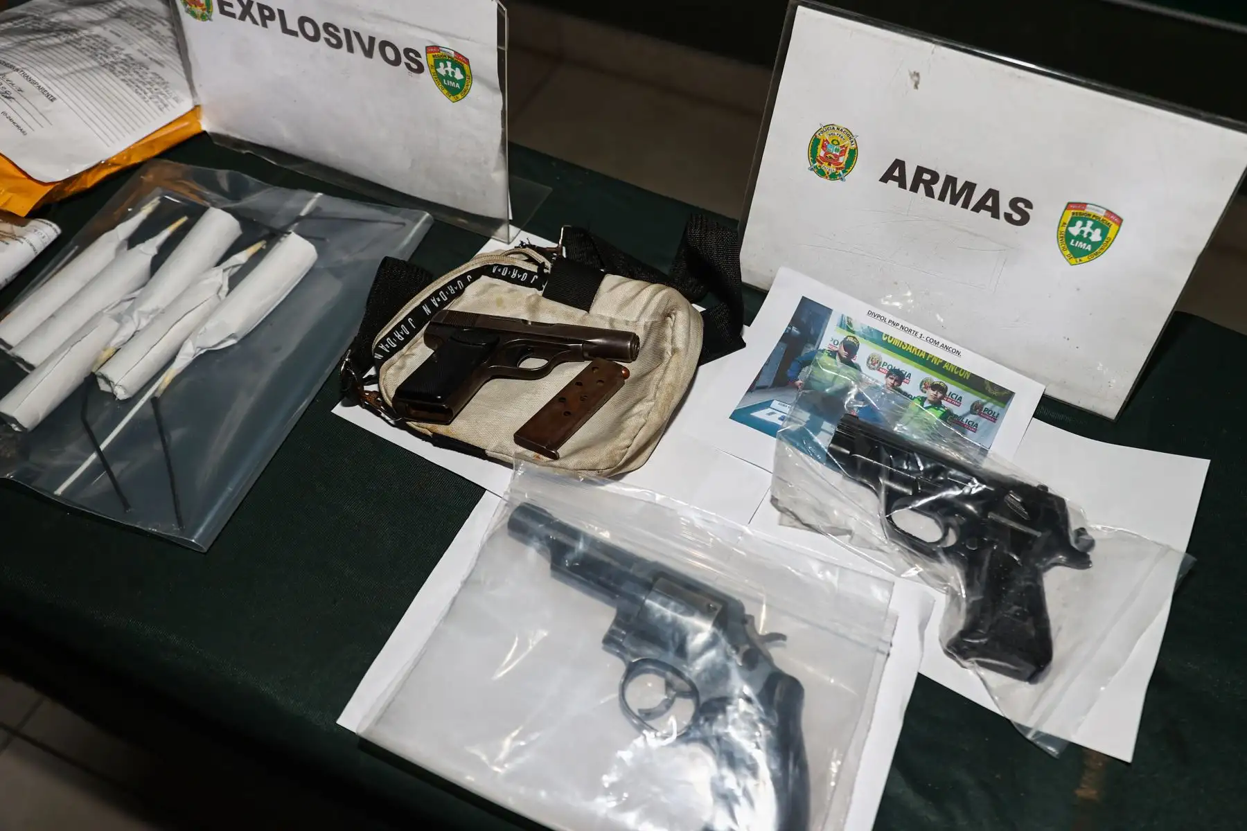 Presidente José Jerí supervisó el Mega Operativo de Control Territorial durante una visita de trabajo a la comisaría PNP de Santiago de Surco, donde se presentaron los resultados de la intervención realizada este 9 de febrero. Foto: ANDINA/ Prensa Presidencia