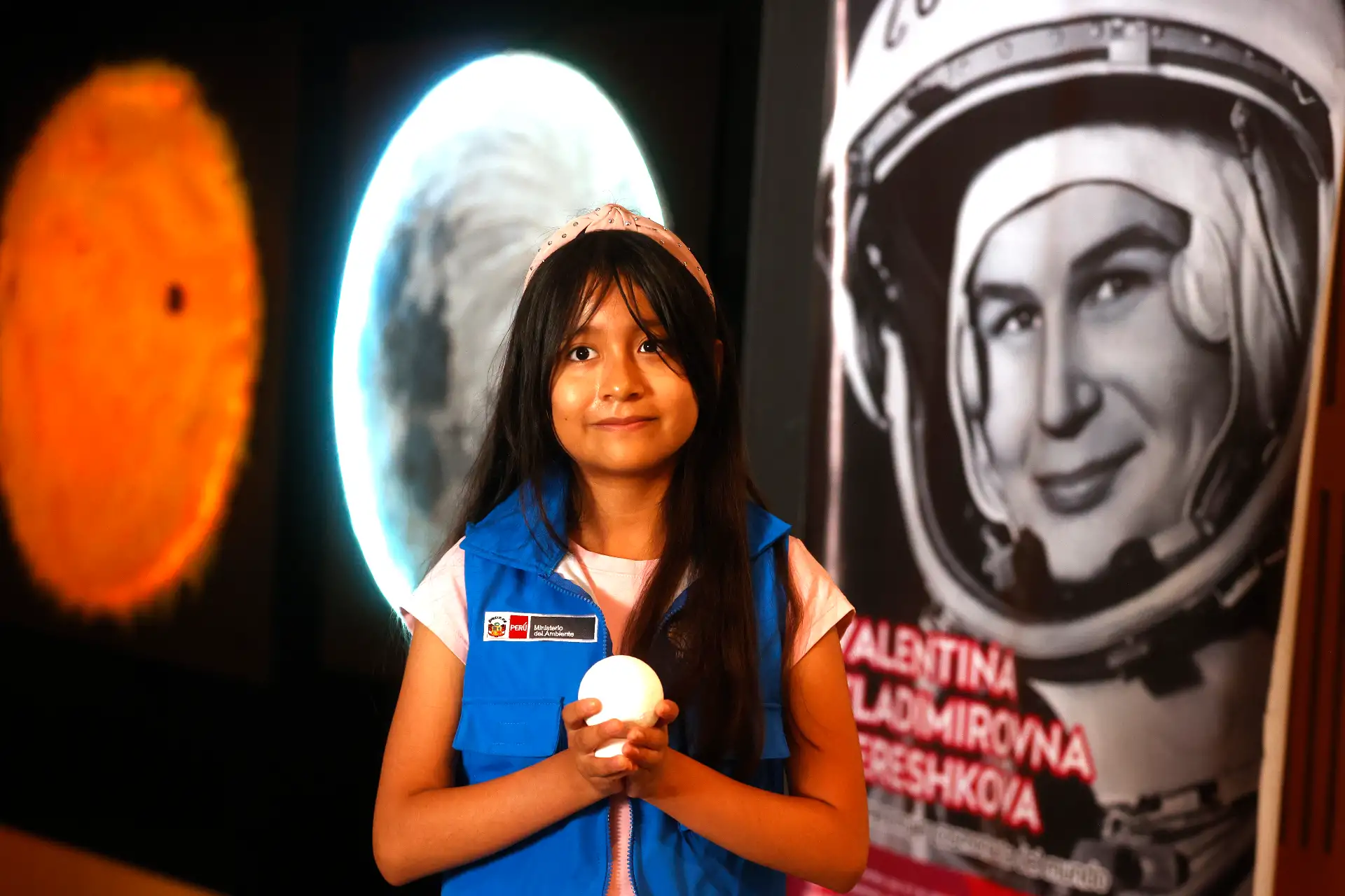 Andrea Jiménez Sierra, ganadora de segundo lugar en Instituto Geofísico del Perú (IGP) realiza evento “Investigadora científica por un día”, una iniciativa innovadora que busca despertar el interés de las niñas por la ciencia y promover su participación en el ámbito científico desde temprana edad.
Foto: ANDINA/Vidal Tarqui