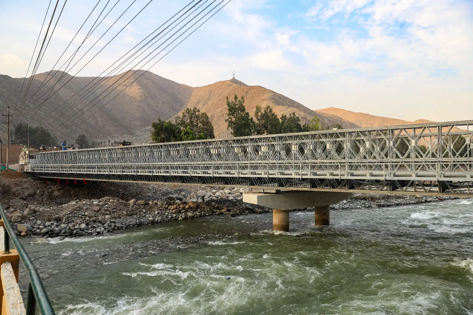 Actualmente, falta poco para culminar y entregarse la segunda etapa de 3 km adicionales, que llega hasta el puente Los Girasoles.  Foto: ANDINA/Ricardo Cuba