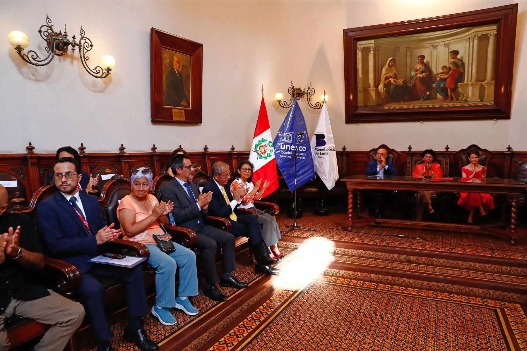 Desde la Beneficencia de Lima, en el Cercado de Lima, se realizó la ceremonia de incorporación de la obra musical de Felipe Pinglo al Registro Peruano de Memoria del Mundo de la UNESCO, con la participación de representantes de la Municipalidad de Lima y familiares del famoso compositor peruano. Foto: ANDINA/Daniel Bracamonte