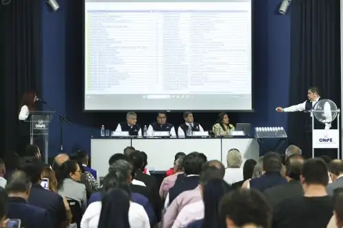 ONPE define por sorteo el orden de 38 partidos en la cédula de votación para las Elecciones 2026