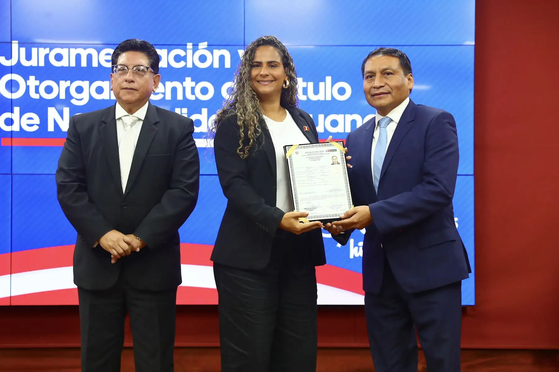 El acto protocolar se llevó a cabo en la sede institucional y estará encabezado por el superintendente nacional de Migraciones, Alberto Balladares Ramírez.
Foto: ANDINA/Verónica Calderón Zúñiga