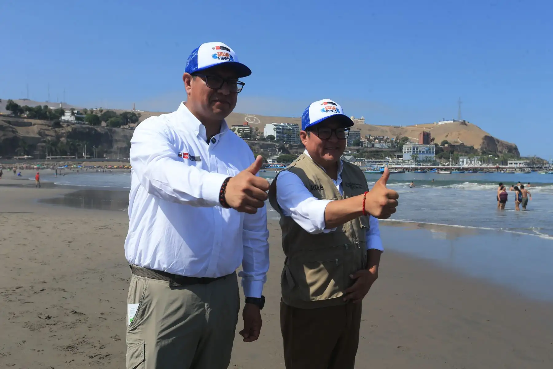 El Ministerio del Ambiente y la Municipalidad de Chorrillos presentaron la iniciativa "Tu playa, tu causa" para concientizar a los veraneantes sobre la gestión de residuos sólidos. Foto: ANDINA/ Héctor Vinces