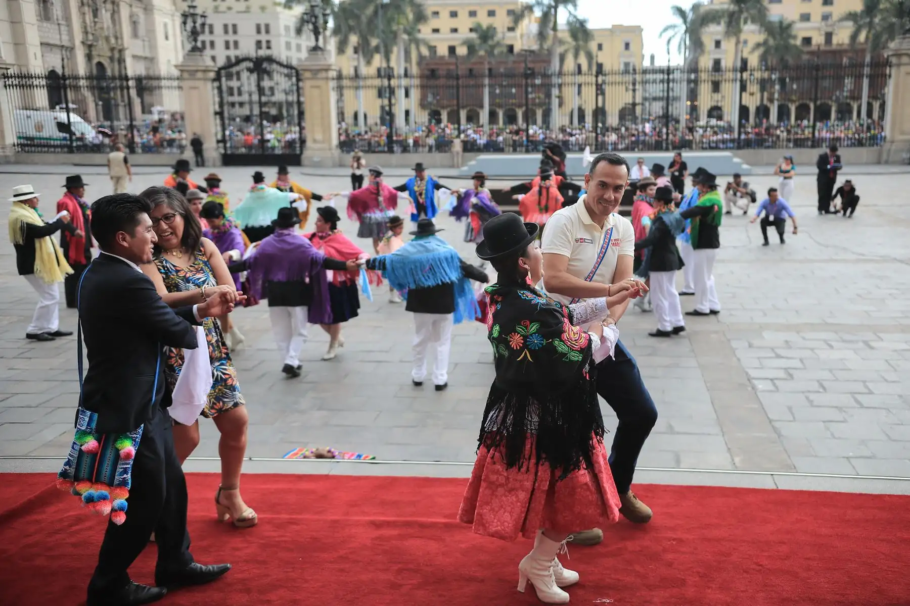 Presidente José Jerí participó en la presentación oficial del Carnaval Puneño 2026, realizada en el patio de honor de palacio de gobierno. Foto: ANDINA/Prensa Presidencia