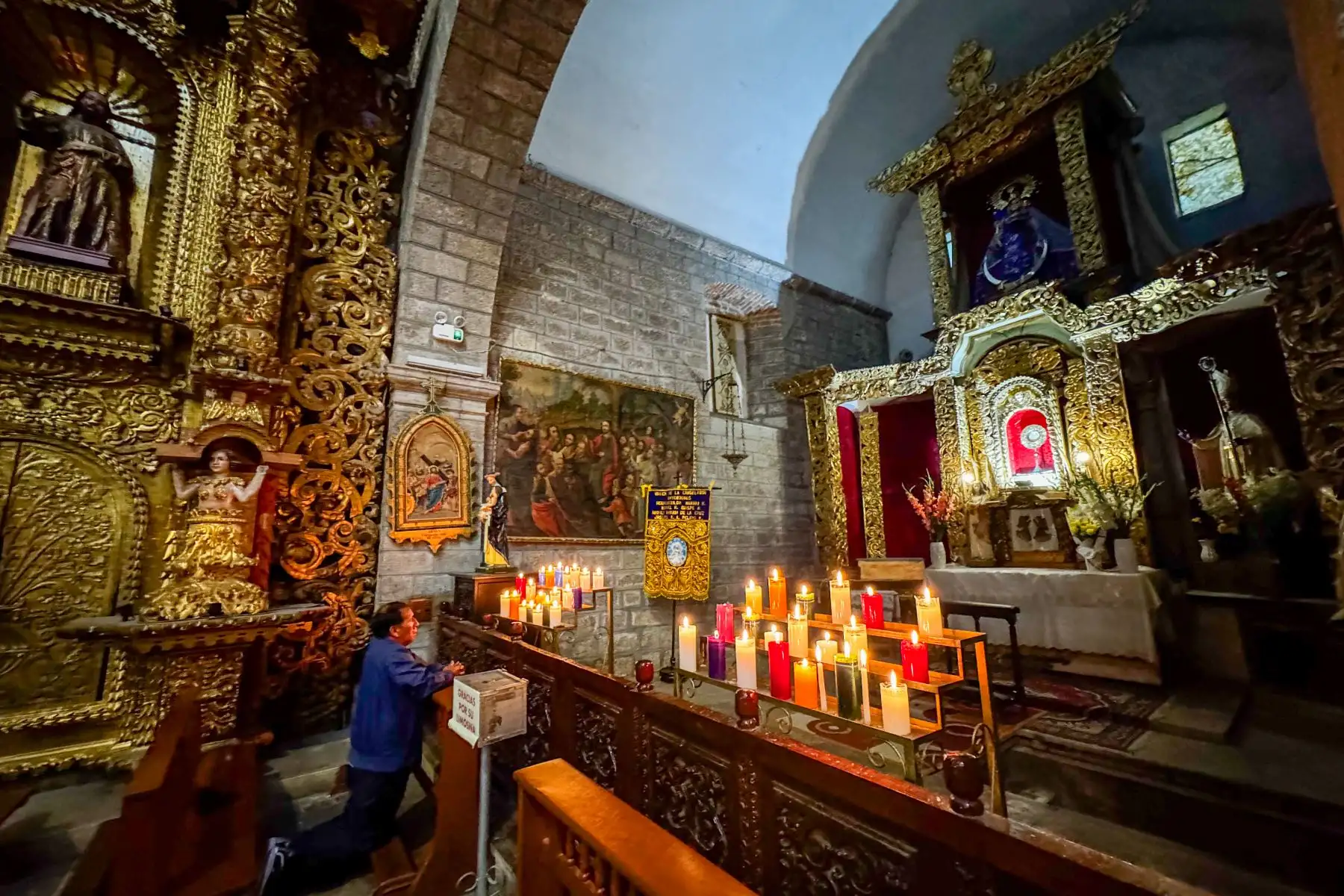 Los fieles Ayacuchanos demuestran su fervor religioso durante todo el año inclusive en contexto de carnavales. Foto: ANDINA/Ricardo Cuba