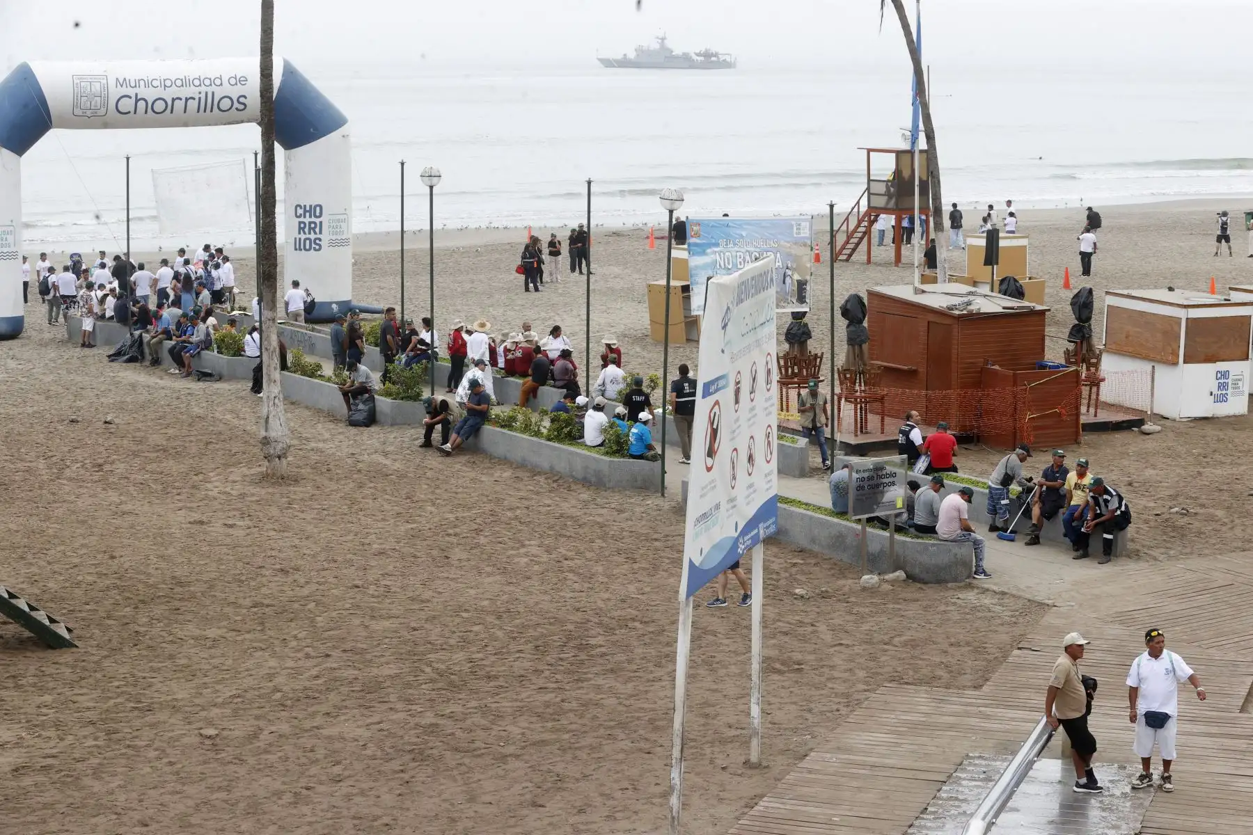 Playa Agua Dulce de Chorrillos permanece cerrada para los bañistas hoy domingo 15 de febrero, como parte de una medida preventiva adoptada por la Municipalidad de Chorrillos. Foto: ANDINA/Vidal Tarqui