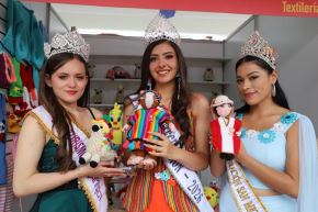 Participan 30 artesanos provenientes de distintas provincias de la región, como Cajamarca, Chota, Hualgayoc, San Marcos y San Miguel.. Fotos: Mincetur 