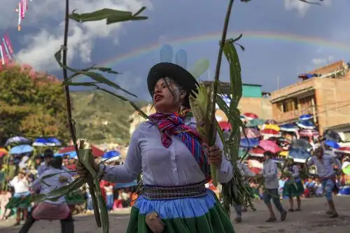 Huanta se llenó de color en la final del Carnaval Altoandino y Rural 2026