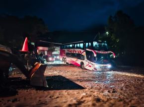 Las lluvias intensas que se registran en la provincia de Chanchamayo, región Junín, provocaron una nueva activación de la quebrada Bellavista, afectando el sector Bellavista, en la ciudad de La Merced. ANDINA/Difusión