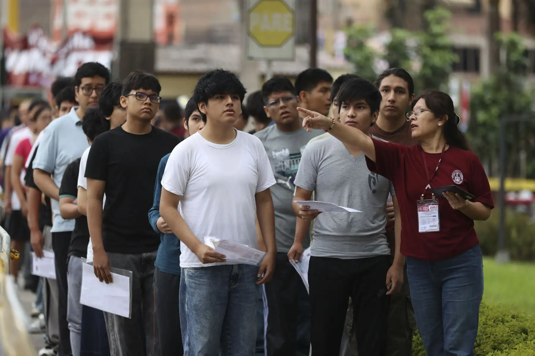 Cerca de 6,000 jóvenes postulan desde hoy, lunes 16 de febrero, a una de las 34 carreras profesionales que ofrece la Universidad Nacional de Ingeniería (UNI), entre ellas tres nuevas especialidades.
Foto: ANDINA/Jhonel Rodríguez Robles