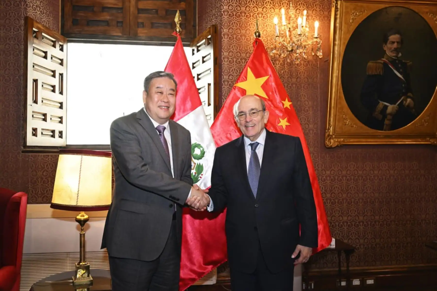 Peru: FA Minister receives China's Ambassador on the occasion of Chinese New Year