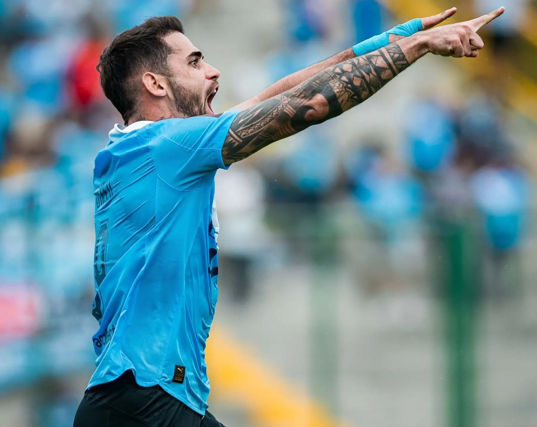 El brasileño Felipe Vizeu es la carta de gol de Sporting Cristal