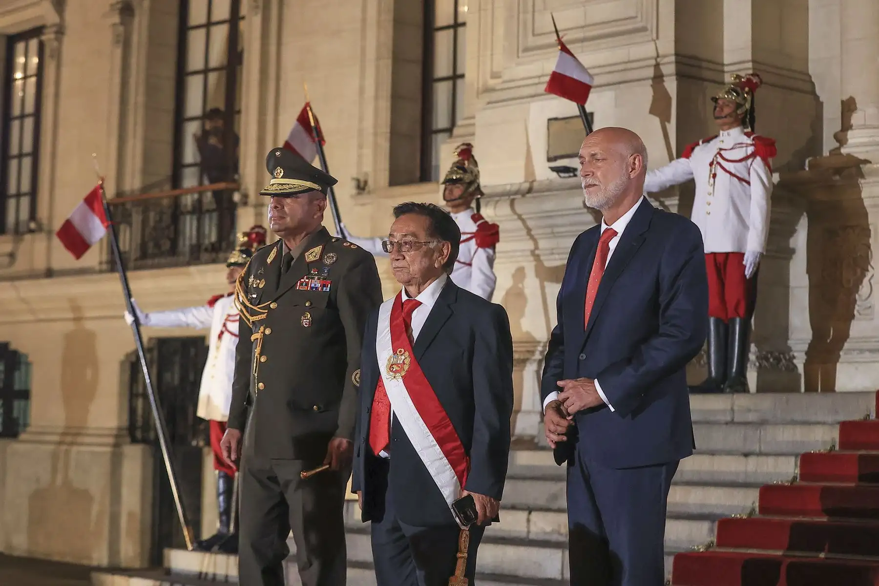 Llegada del presidente de la República del Perú, José María Balcázar, a Palacio de Gobierno. Foto: ANDINA/Prensa Presidencia