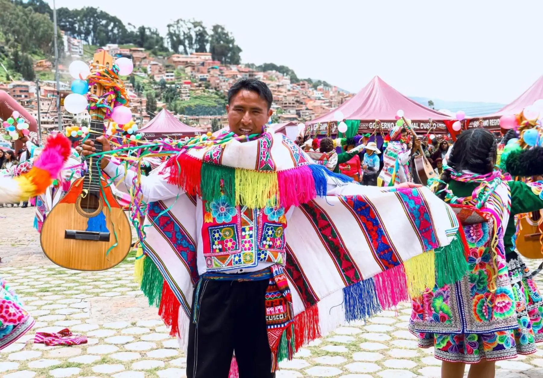 Cusqueños y turistas celebrarán a ritmo de música y danzas el Qhaswa Raymi 2026, evento carnavalesco que reunirá a delegaciones de todas las provincias de Cusco. La actividad se desarrollará el 15 de marzo. ANDINA/Percy Hurtado Santillán