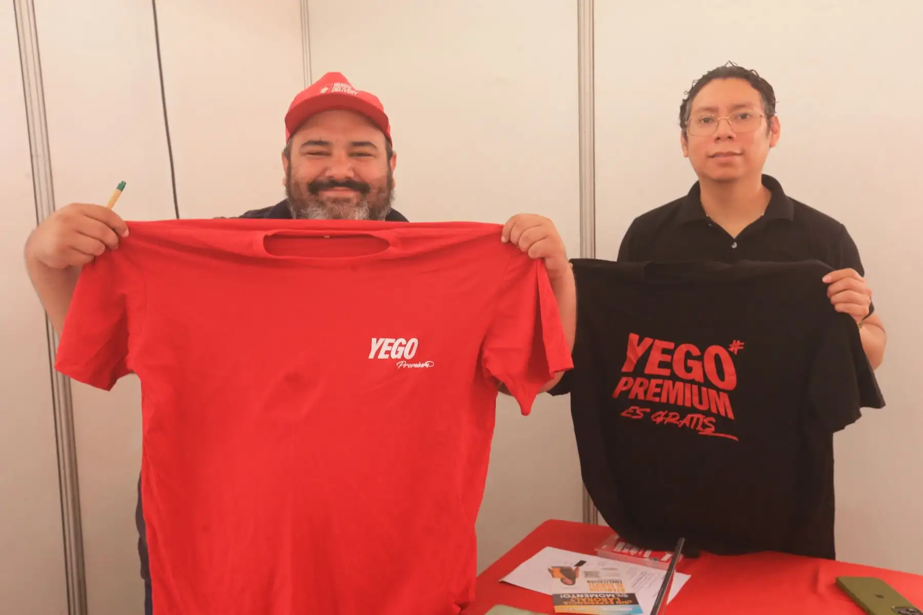 Asimismo, los ciudadanos acceden a los servicios gratuitos del MTPE, como la emisión de su Certificado Único Laboral, Asesoría para la Búsqueda del Empleo, bolsa de trabajo,Recomienda.pe, Jóvenes Productivos y más programas y servicios del Estado.

Foto: ANDINA/Héctor