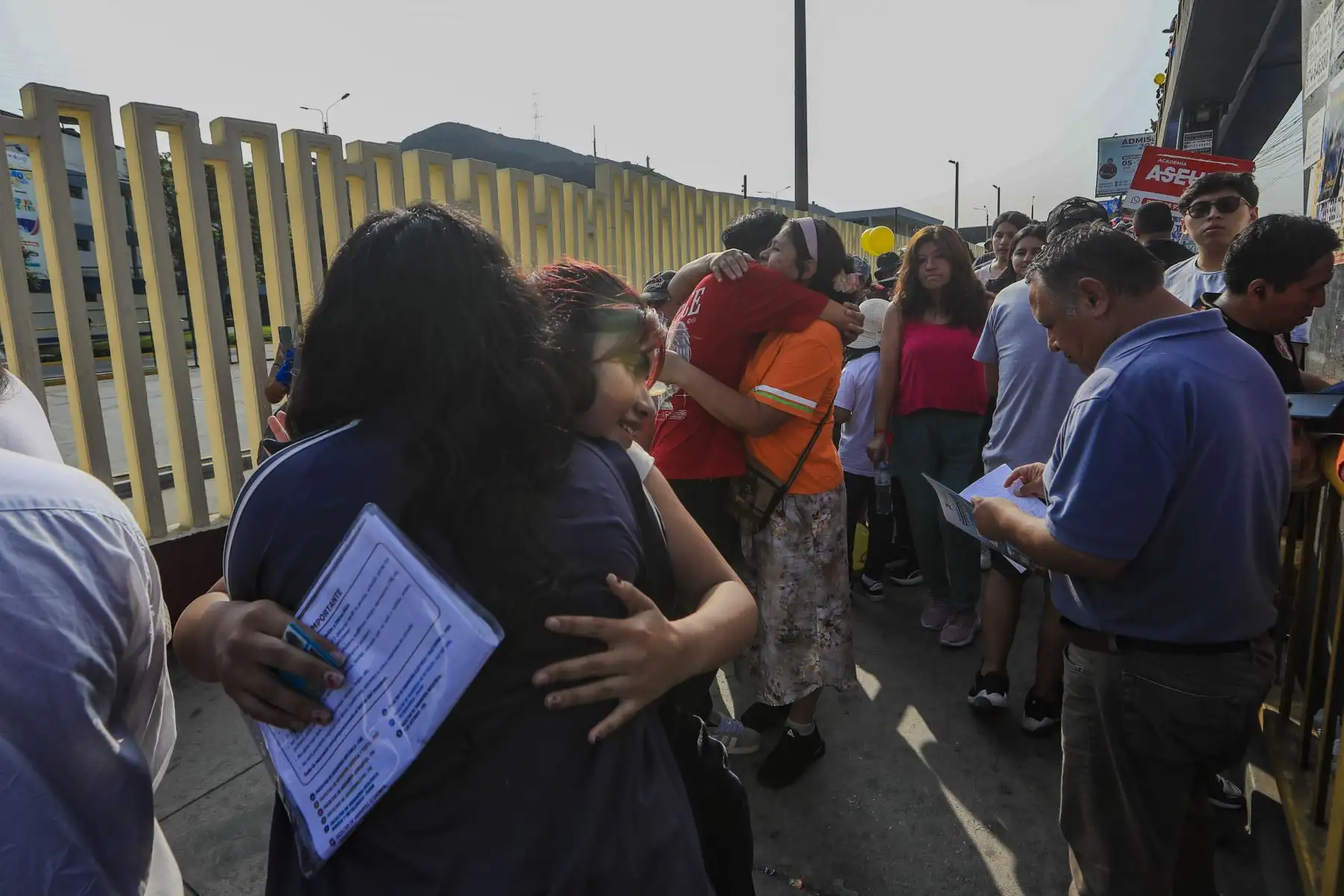 Postulantes del examen de admisión UNI 2026-I  acudieron a la sede central para rendir la tercera y última prueba de este proceso Foto: ANDINA/Ricardo Cuba