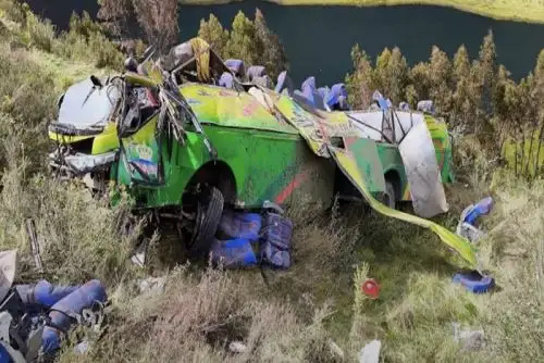 Antes del accidente en el lugar conocido como Apacheta, el bus habría presentado fallas mecánicas evidentes.