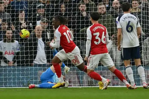 Arsenal gana 3 a 1 al Tottenham por la Premier League inglesa