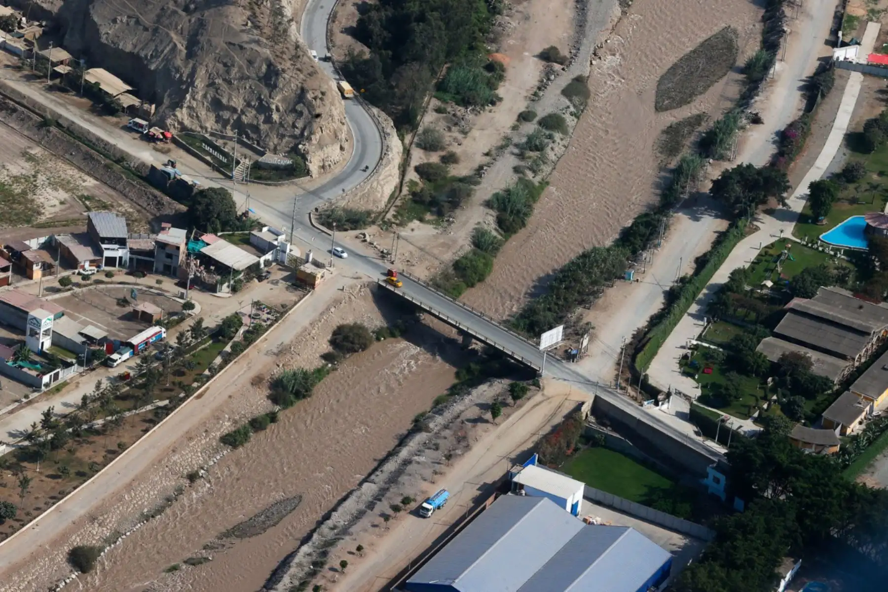 El Instituto Nacional de Defensa Civil (INDECI)  realiza  sobrevuelo por las cuencas de los ríos Rímac, Lurín y Chillón. Foto: ANDINA/Vidal Tarqui