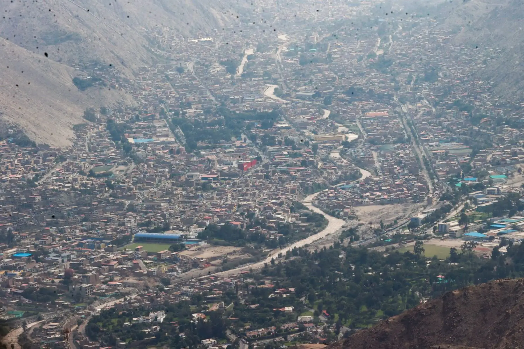 El Instituto Nacional de Defensa Civil (INDECI)  realiza  sobrevuelo por las cuencas de los ríos Rímac, Lurín y Chillón. Foto: ANDINA/Vidal Tarqui