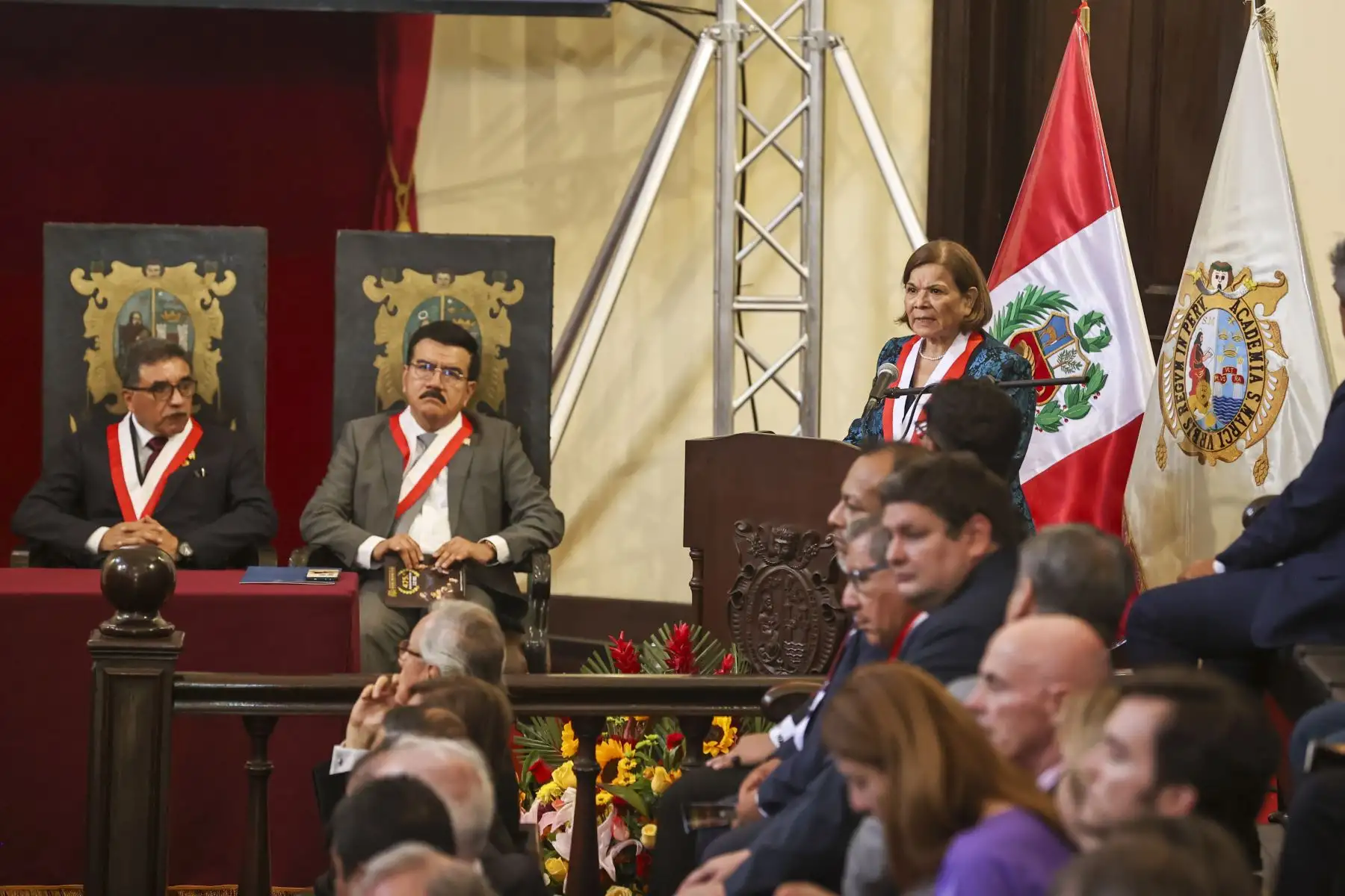 La rectora de la Universidad Nacional Mayor de San Marcos, Jerí Ramón, encabezó las actividades por el aniversario número 475 de fundación de dicha casa de estudios.
Foto:ANDINA / Juan Carlos Guzmán Negrini