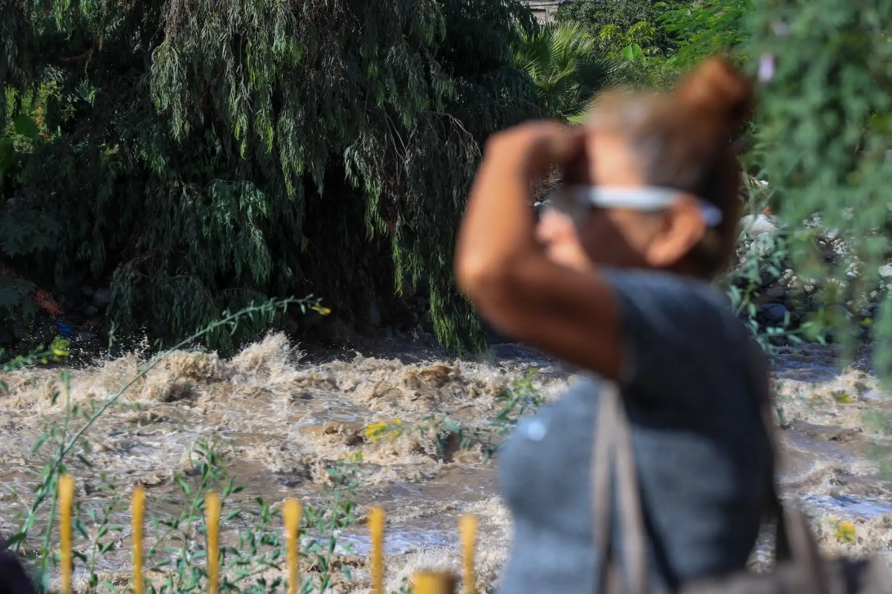 El aumento del nivel del río Rímac mantiene en alerta a los distritos ribereños ante el peligro de desbordes. Foto: ANDINA/ Ricardo Cuba