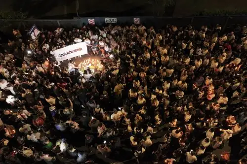 Familia y amigos de Lizeth Marsano realizan vigilia y exigen justicia