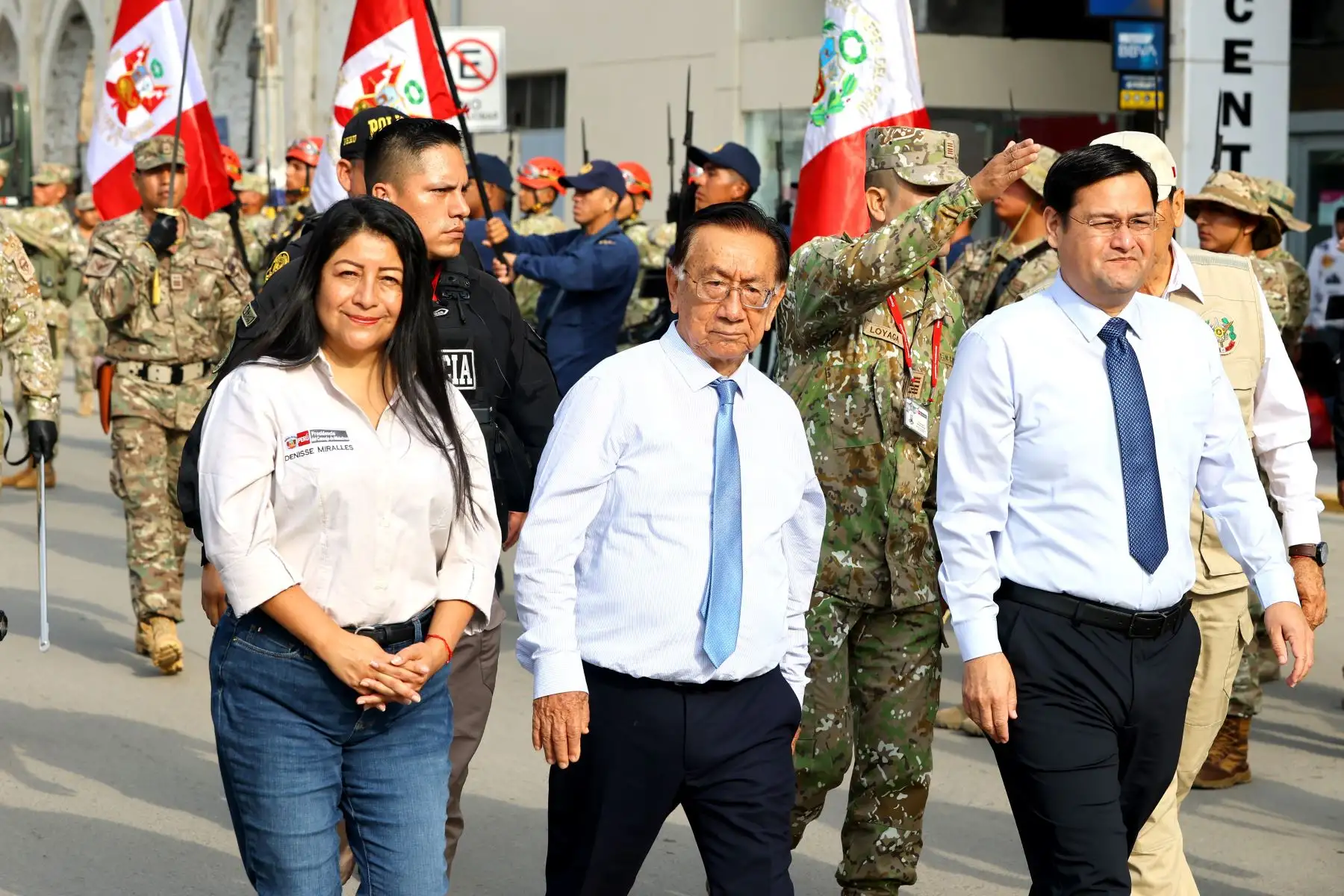 Ceremonia de Izamiento del Pabellón Nacional en Chiclayo. Foto: ANDFINA/ prensa presidencia