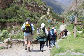 Los visitantes manifestaron su satisfacción y alegría por conocer el histórico camino. 