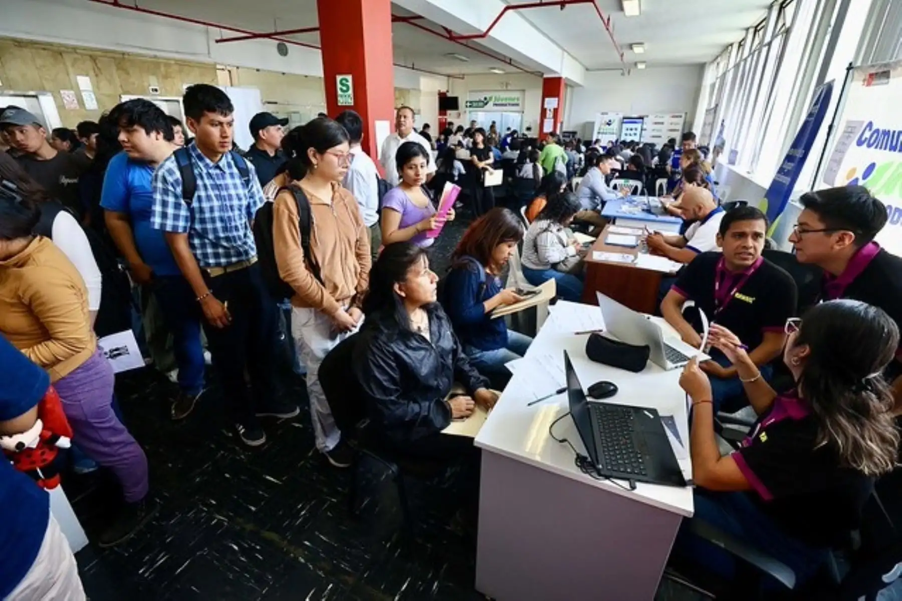 Vuelve la Registratón Laboral con 1,000 vacantes para trabajar en empresas de Lima. ANDINA / Difusión.
