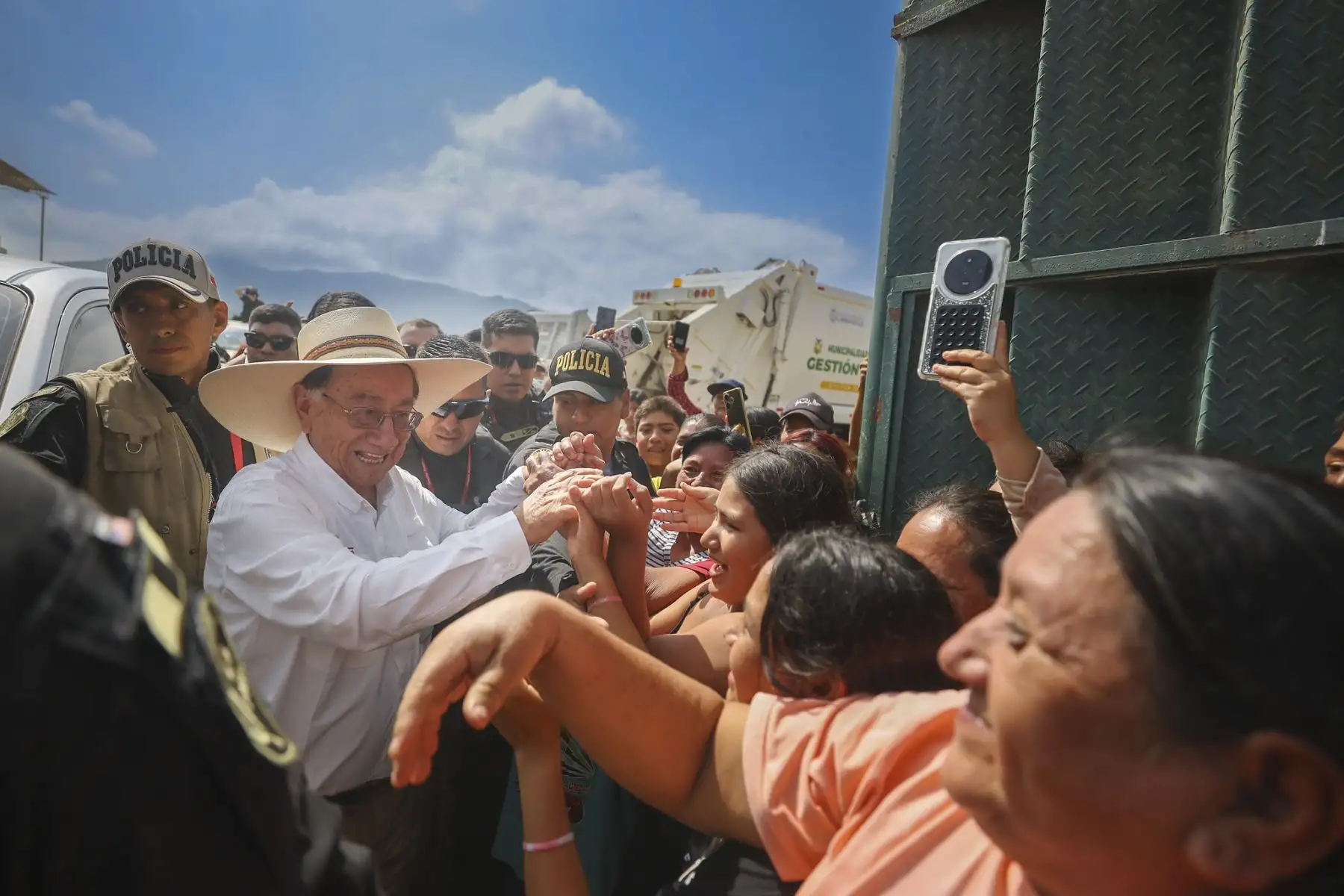 Presidente José María Balcázar, llega al distrito de Oyotún en Lambayeque. Foto: Presidencia
