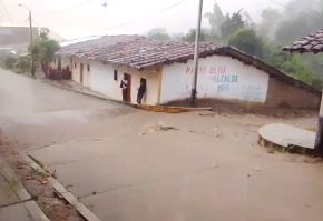 Hasta el miércoles 4 de marzo se amplió el pronóstico del Servicio Nacional de Meteorología e Hidrología (Senamhi) que advierte de lluvias de moderada a fuerte intensidad en las regiones de Piura y Tumbes. ANDINA/Difusión