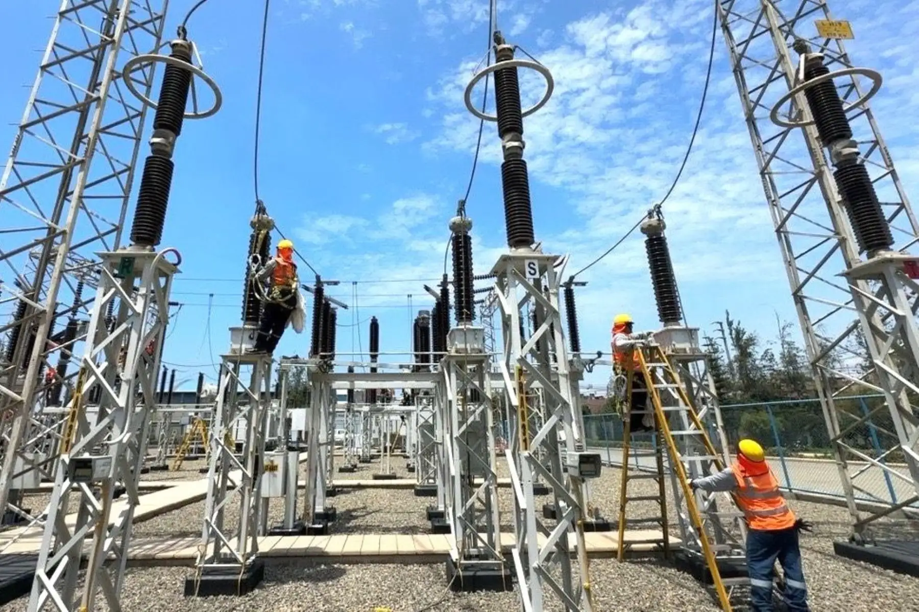 Minem aprueba oficialmente el Balance Nacional de Energía 2024 con información regional