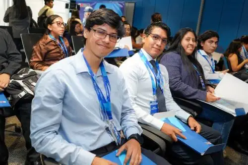 Becas, extensión universitaria, curso universitario