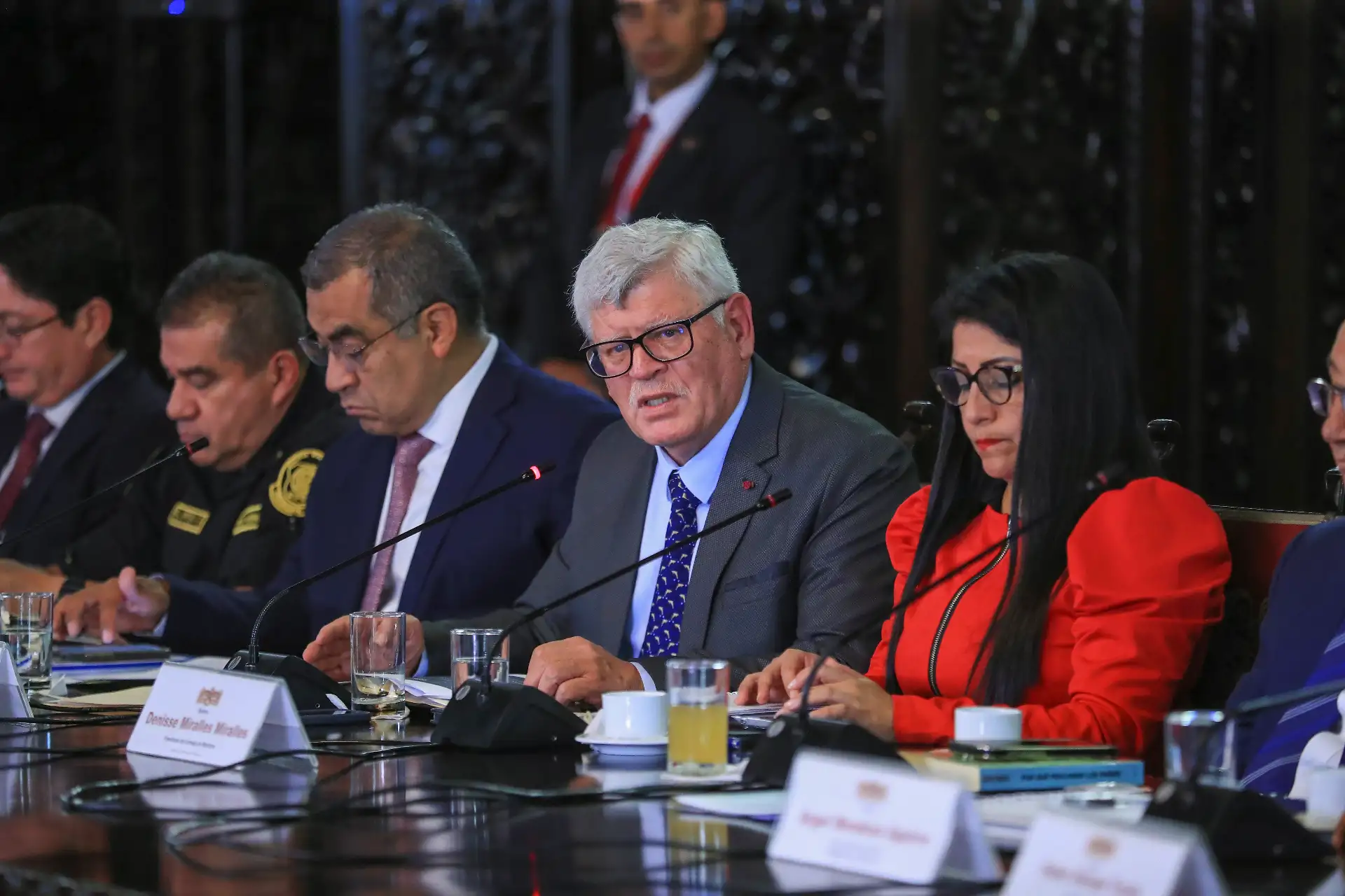 Presidente José María Balcázar lideró reunión de trabajo con representantes de los distintos gremios de transporte. Foto: ANDINA/Prensa Presidencia