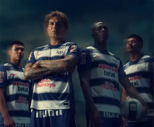 Alianza Lima presentó su camiseta que conmemora su aniversario 125