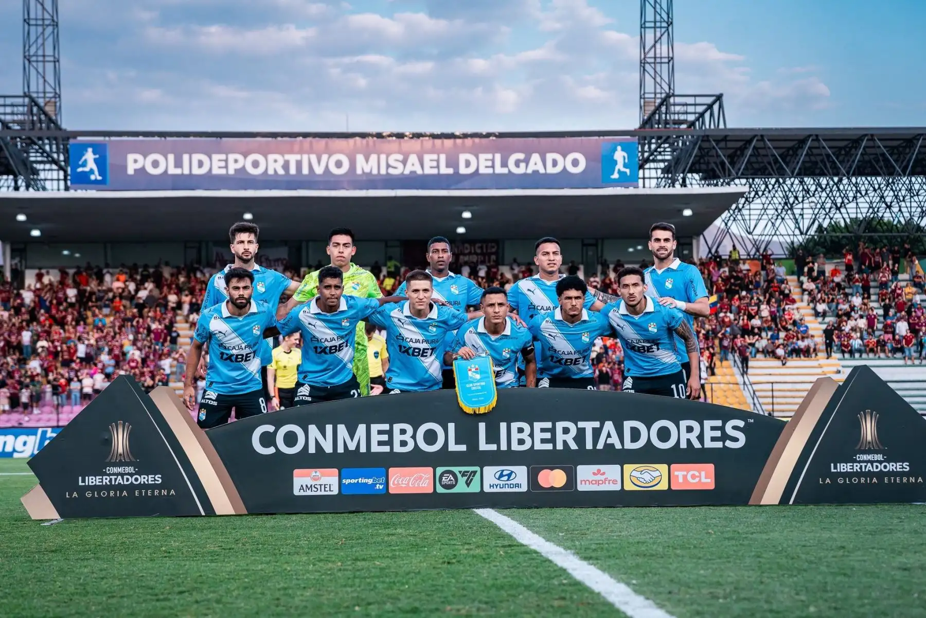 Sporting Cristal se enfrenta con Carabobo Fútbol Club en la ciudad de Valencia, por Copa Libertadores. Foto: S. Cristal/X