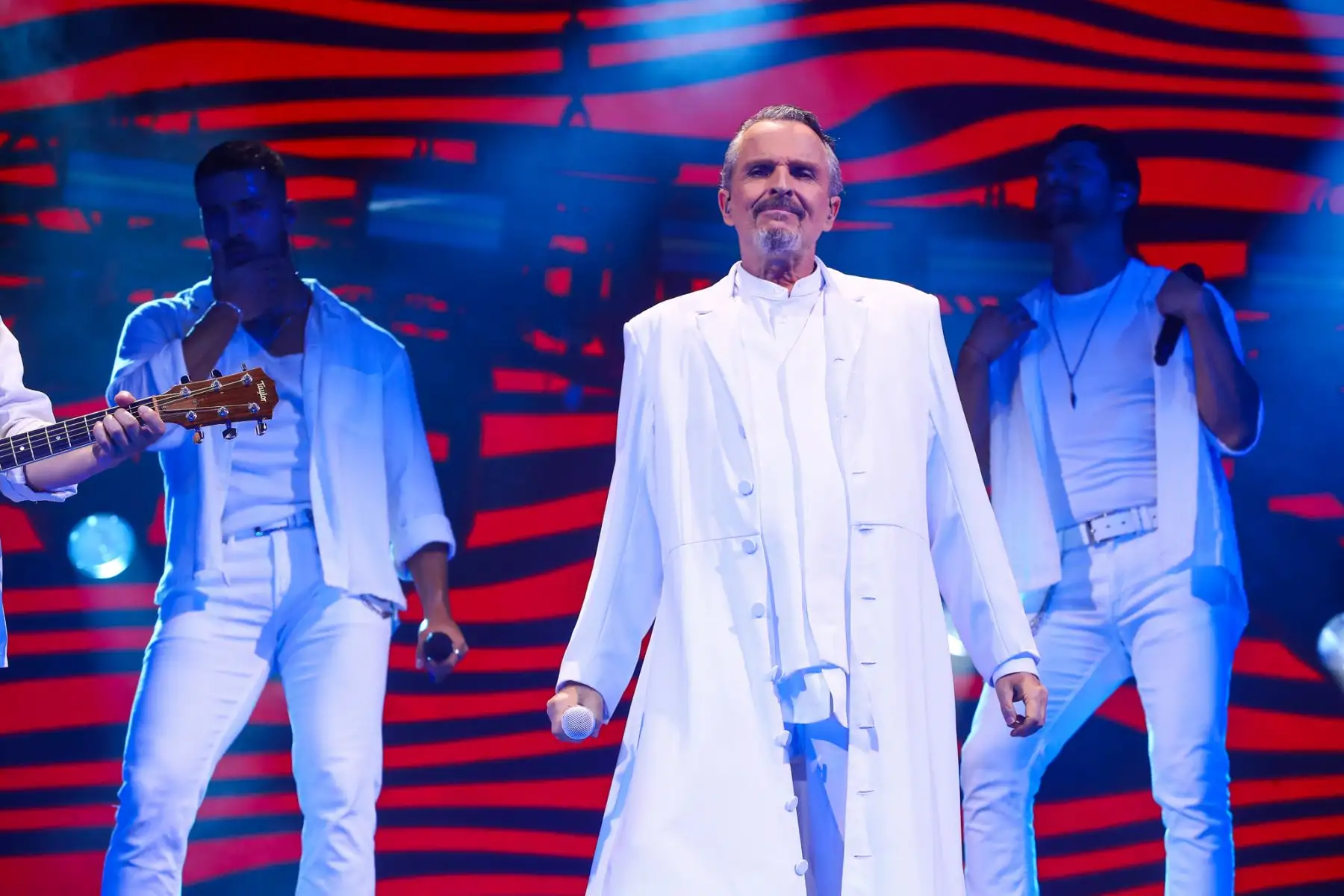 El Arena 1 de la Costa fue el punto de encuentro para una velada cargada de clásicos, luces y una producción internacional que marcó su paso por la capital. Foto: ANDINA/ Verónica Calderón Zuñiga