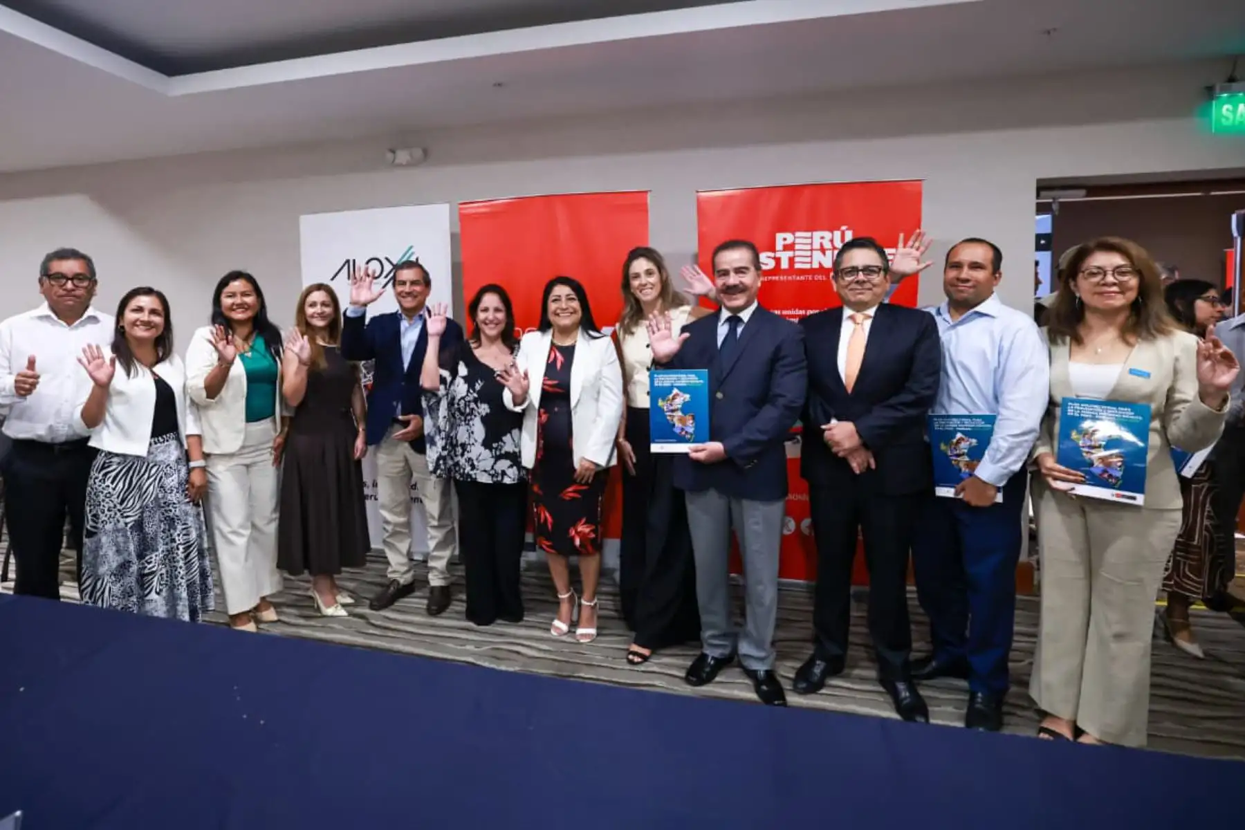 Premier Denisse Miralles junto al Ministro de Salud, Luis Quiroz participan en la Sesión Informativa "Unidos contra la Anemia: Alianzas Transformadoras."  Foto: ANDINA/Melina Mejía