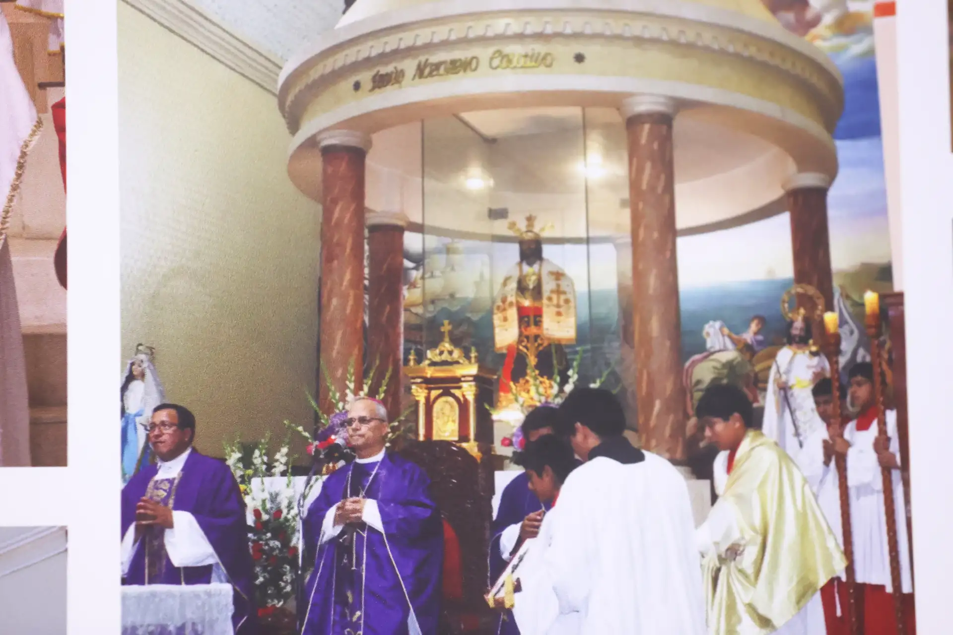 La iglesia San Pedro de Monsefú es parte de la ruta "Caminos del papa León XIV" en Chiclayo. Este templo  guarda la imagen del Señor Jesús Nazareno Cautivo. Foto: ANDINA/Melina Mejía