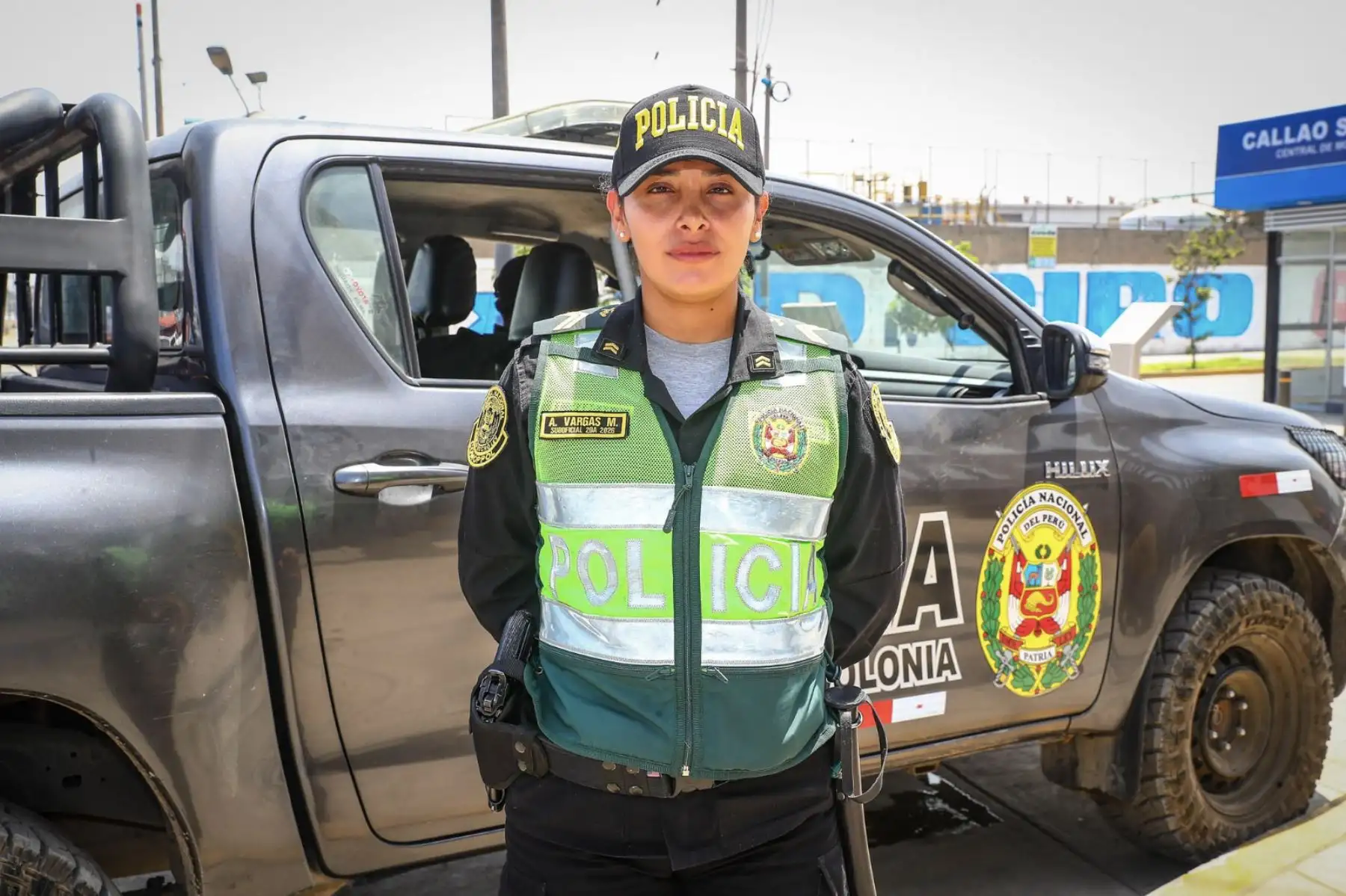 Realizando labores de patrullaje, trabajo de campo y control de identidad en distintos puntos de la ciudad, la suboficial de segunda Tania Vargas Montoya integra la Aviación Policial. A sus 29 años y con cinco años y medio de servicio en la institución, cumple su labor con disciplina y vocación dentro de la Policía Nacional. 
Foto: ANDINA/Verónica Calderón Zúñiga