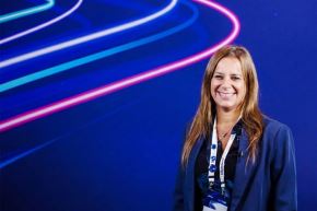 La capacitación médica en nuevas tecnologías se ha convertido en un componente clave para fortalecer las capacidades de los profesionales de la salud y mejorar la atención a los pacientes.