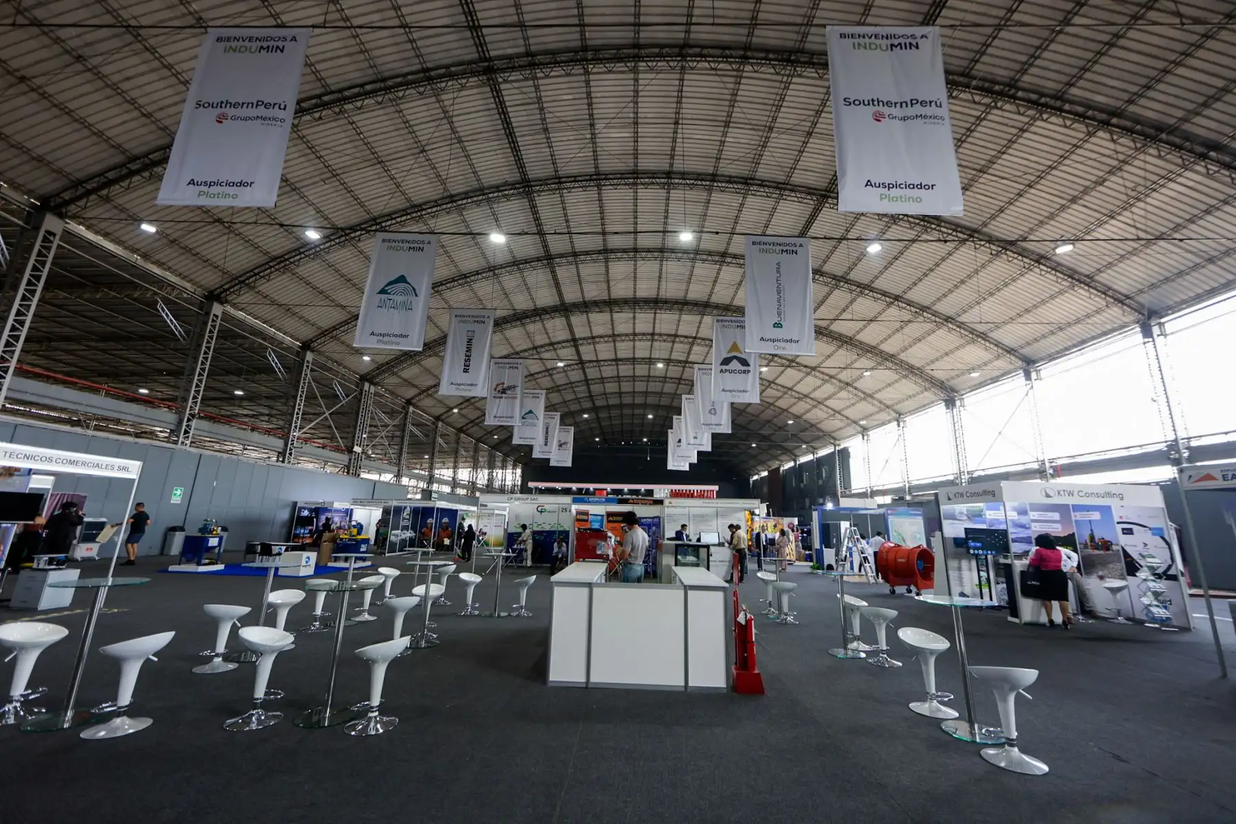 INDUMIN 2026 reúne a especialistas, representantes del sector público, académicos y líderes de la industria para analizar los desafíos y oportunidades de la minería a pequeña escala en el país. Foto: ANDINA/Luis Iparraguirre