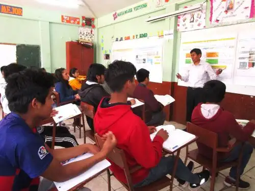 La creación de nuevas plazas docentes prioriza a los colegios ubicados en zonas rurales, Vraem y de frontera, resaltó el Ministerio de Educación. ANDINA/Difusión