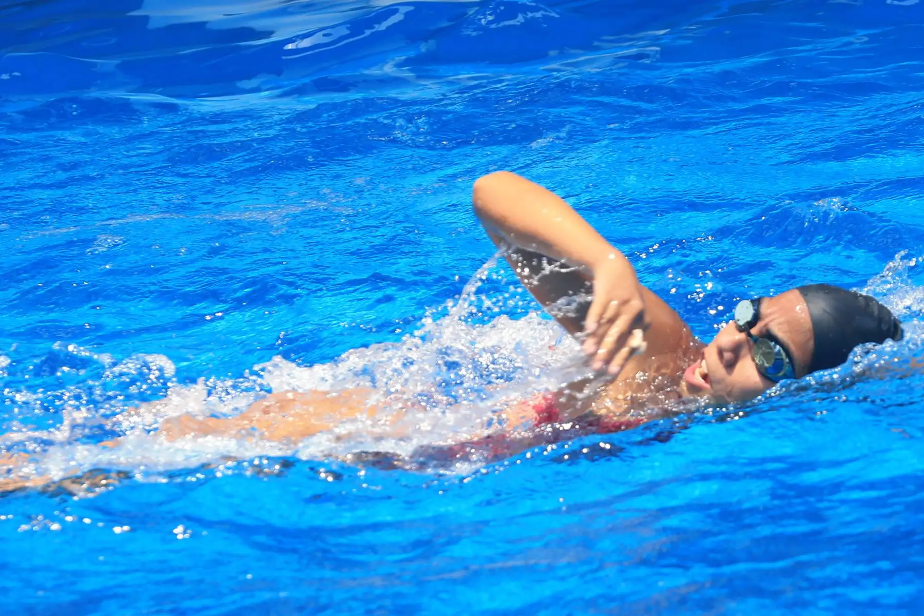 Con esta obra, que tuvo la rehabilitación integral de áreas muy deterioradas y la modernización de ambientes, el GORE recupera un espacio emblemático para el deporte chalaco.Foto: ANDINA/Héctor Vinces