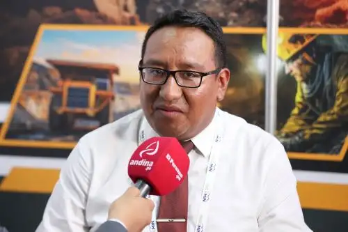 Edwin Ccama, gerente administrativo de la Central de Cooperativas Mineras de San Antonio de Poto de Ananea (CECOMSAP). ANDINA/Ricardo Cuba