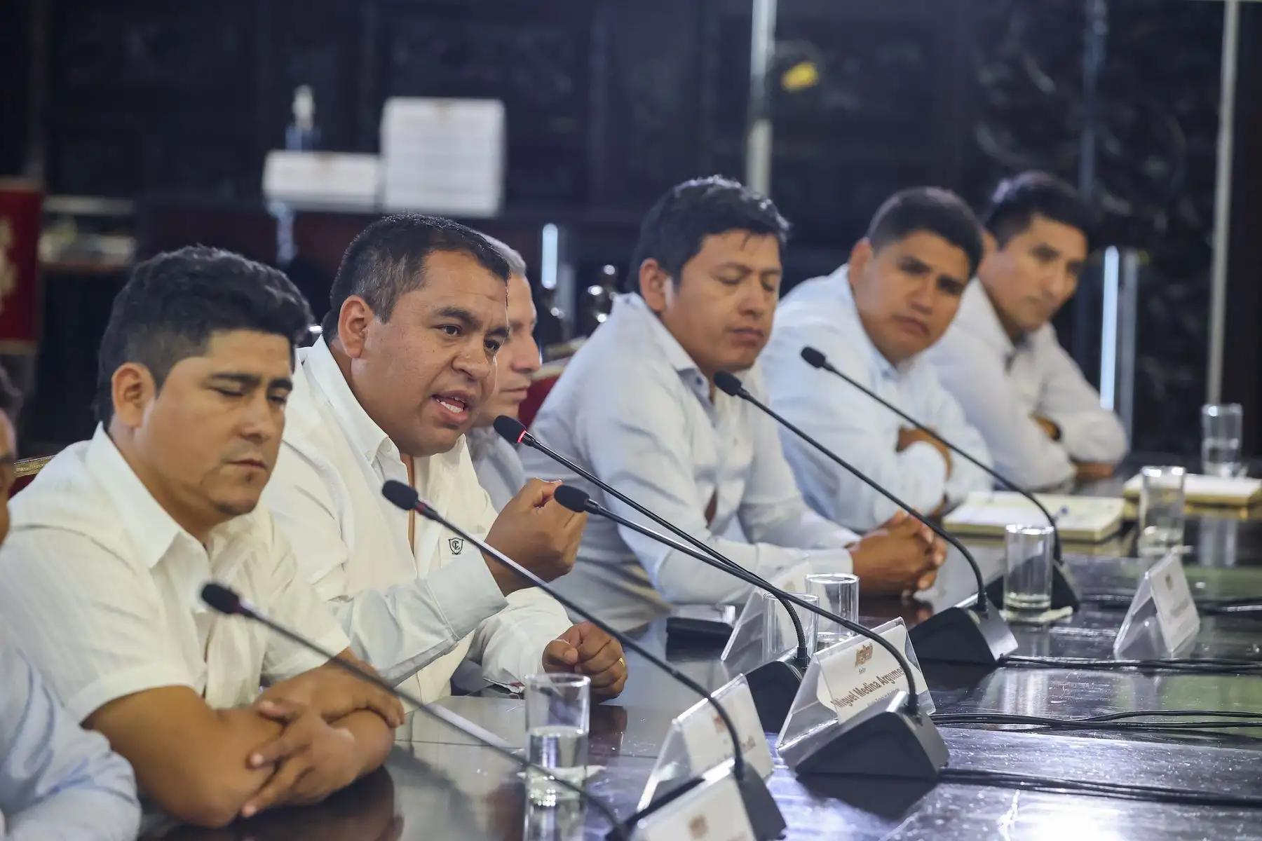 El presidente de la república, José María Balcázar, recibió hoy en Palacio de Gobierno a los representantes de la Mancomunidad Municipal del Vraem (Amuvrae) para priorizar la ejecución de proyectos de urgente necesidad. Foto: ANDINA/Prensa Presidencia