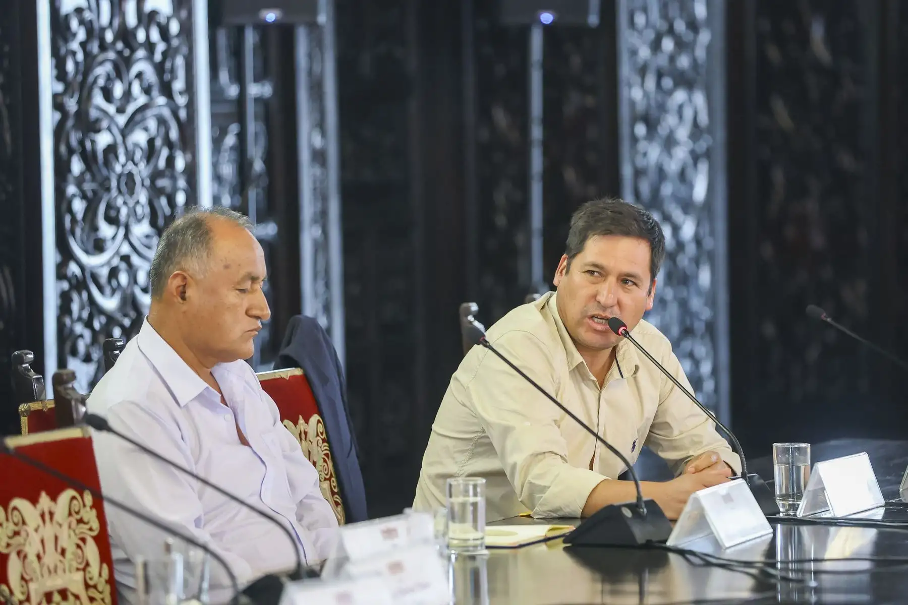 El presidente de la república, José María Balcázar, recibió hoy en Palacio de Gobierno a los representantes de la Mancomunidad Municipal del Vraem (Amuvrae) para priorizar la ejecución de proyectos de urgente necesidad. Foto: ANDINA/Prensa Presidencia